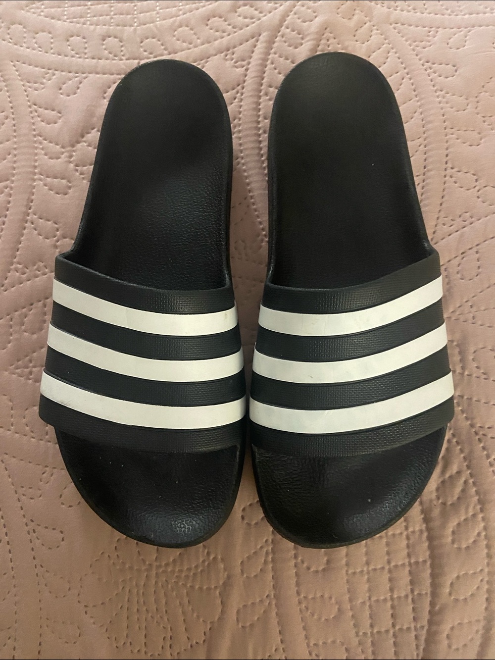 Adidas Black and White Slide Sandals Sporty & classic